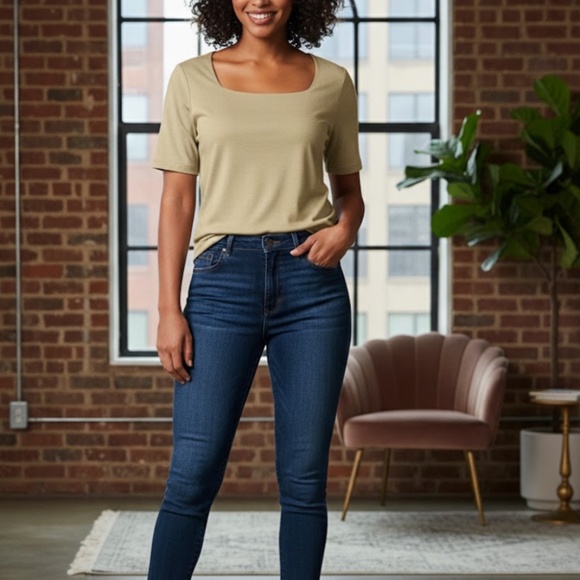 Banana Republic Square Neck Top Women’s XL Organic Cotton T-Shirt Tan Scoop - Picture 8 of 8